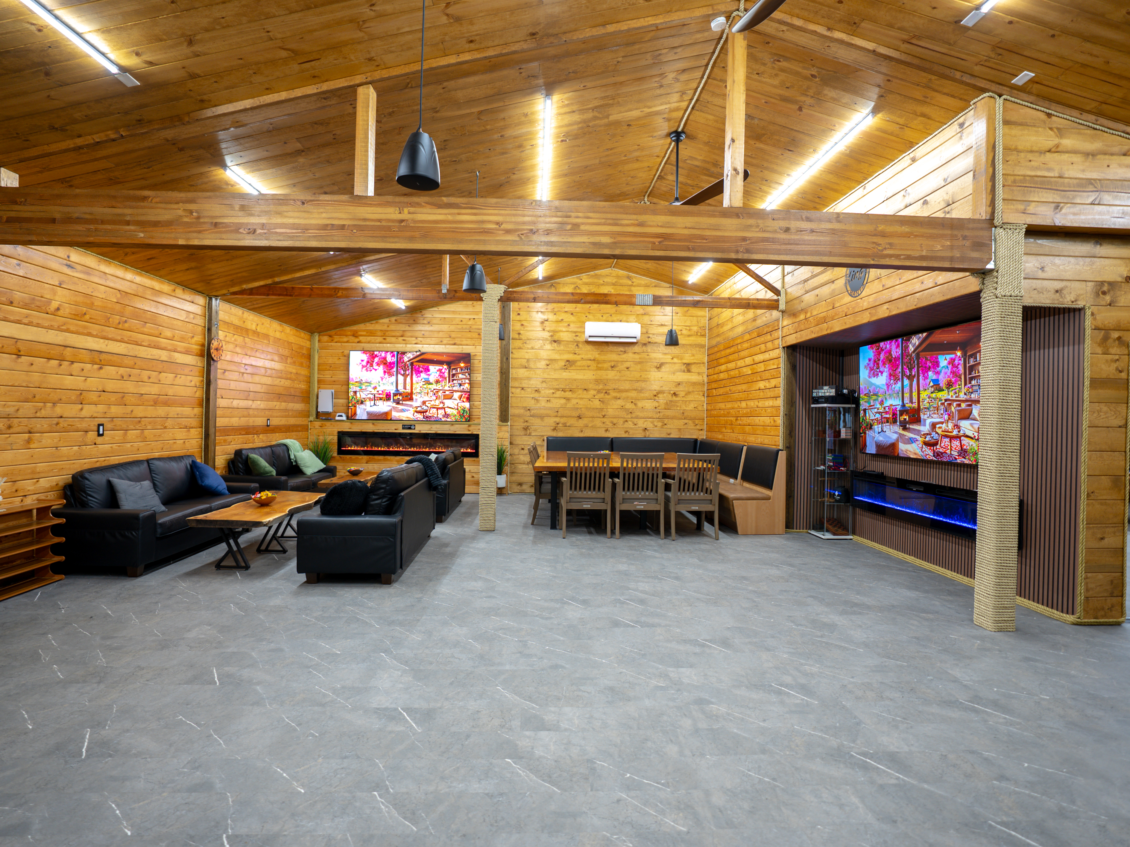 Main Lounge